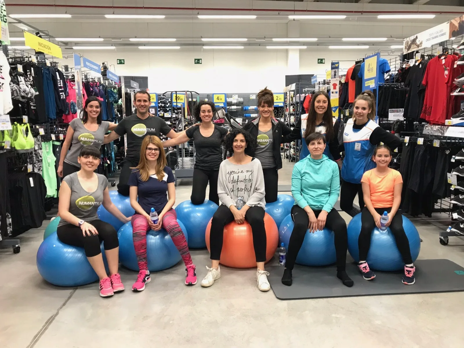 Participantes en el Dia Internacional del Pilates con Numantium en Soria Participantes en el Dia Internacional del Pilates con Numantium en Soria